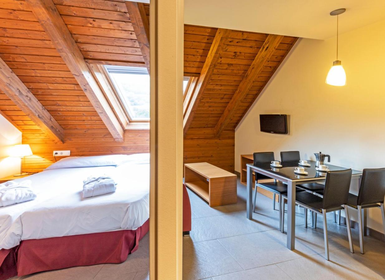 Apartaments Trainera Esterri d'Àneu Buitenkant foto