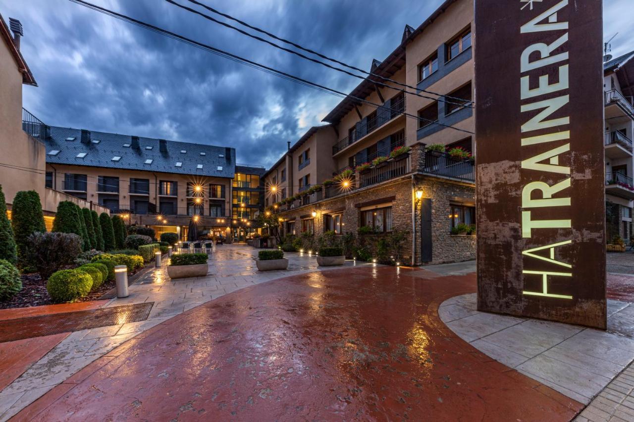 Apartaments Trainera Esterri d'Àneu Buitenkant foto