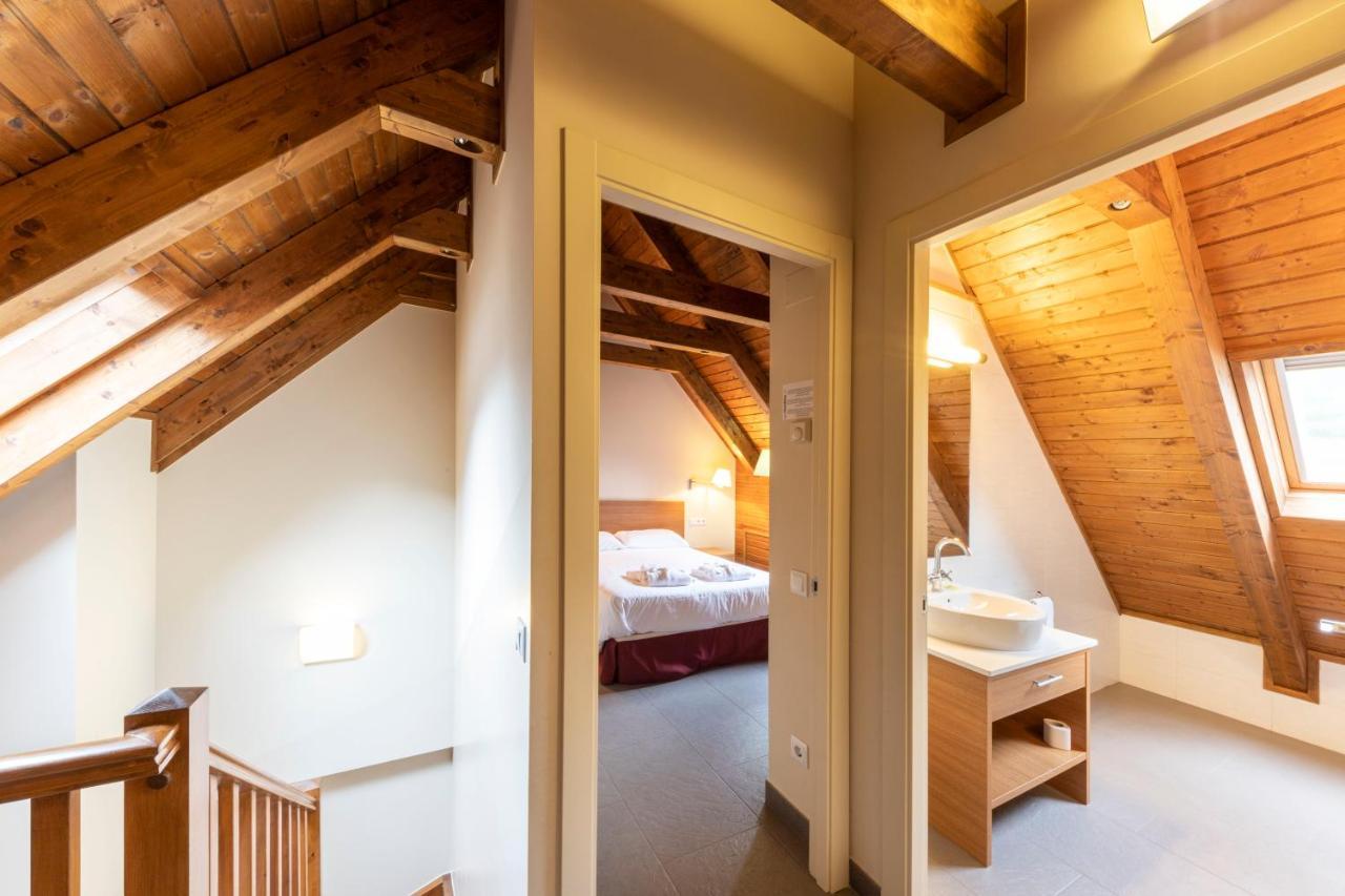 Apartaments Trainera Esterri d'Àneu Buitenkant foto
