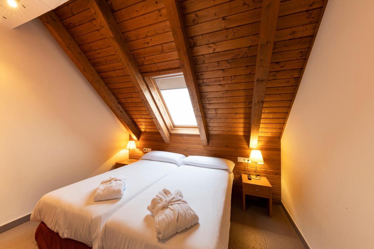 Apartaments Trainera Esterri d'Àneu Buitenkant foto
